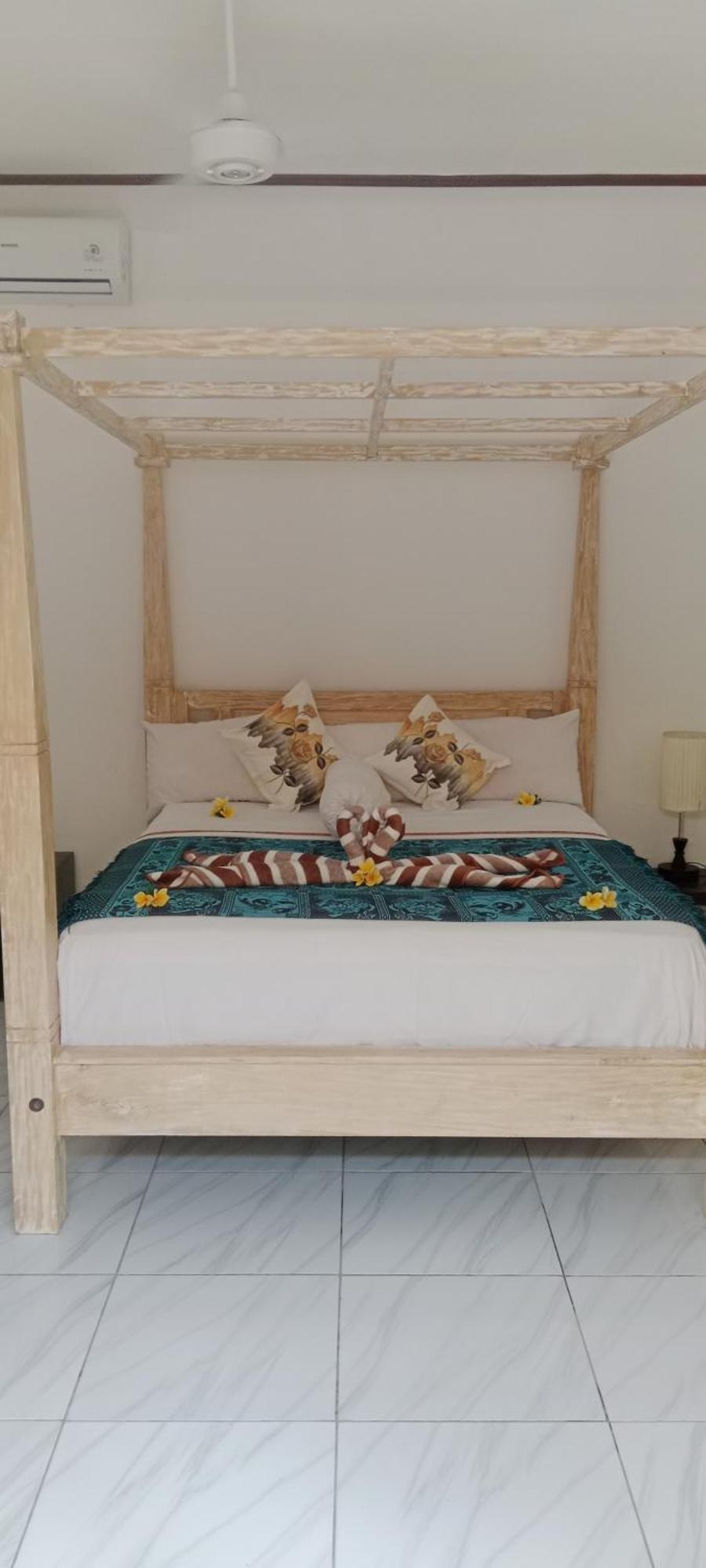 Beten Enjung Home Stay&Waroeng Amed Zewnętrze zdjęcie
