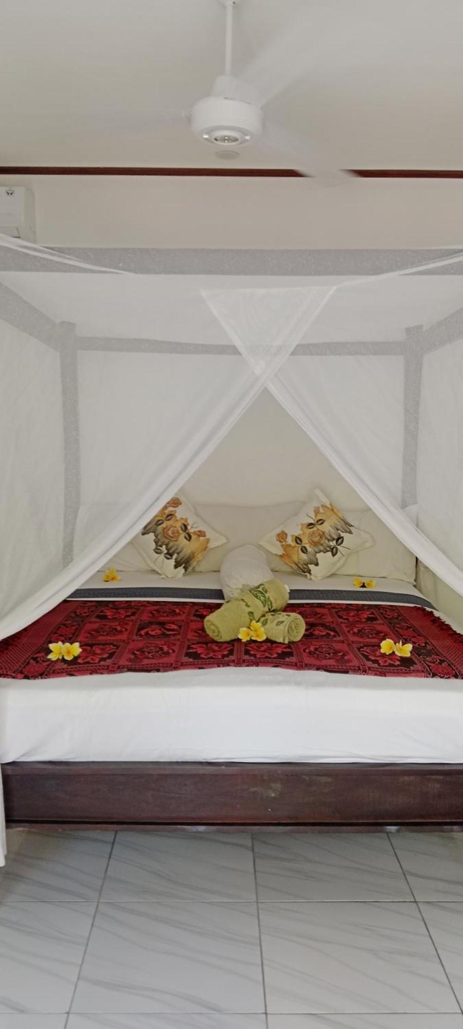 Beten Enjung Home Stay&Waroeng Amed Zewnętrze zdjęcie
