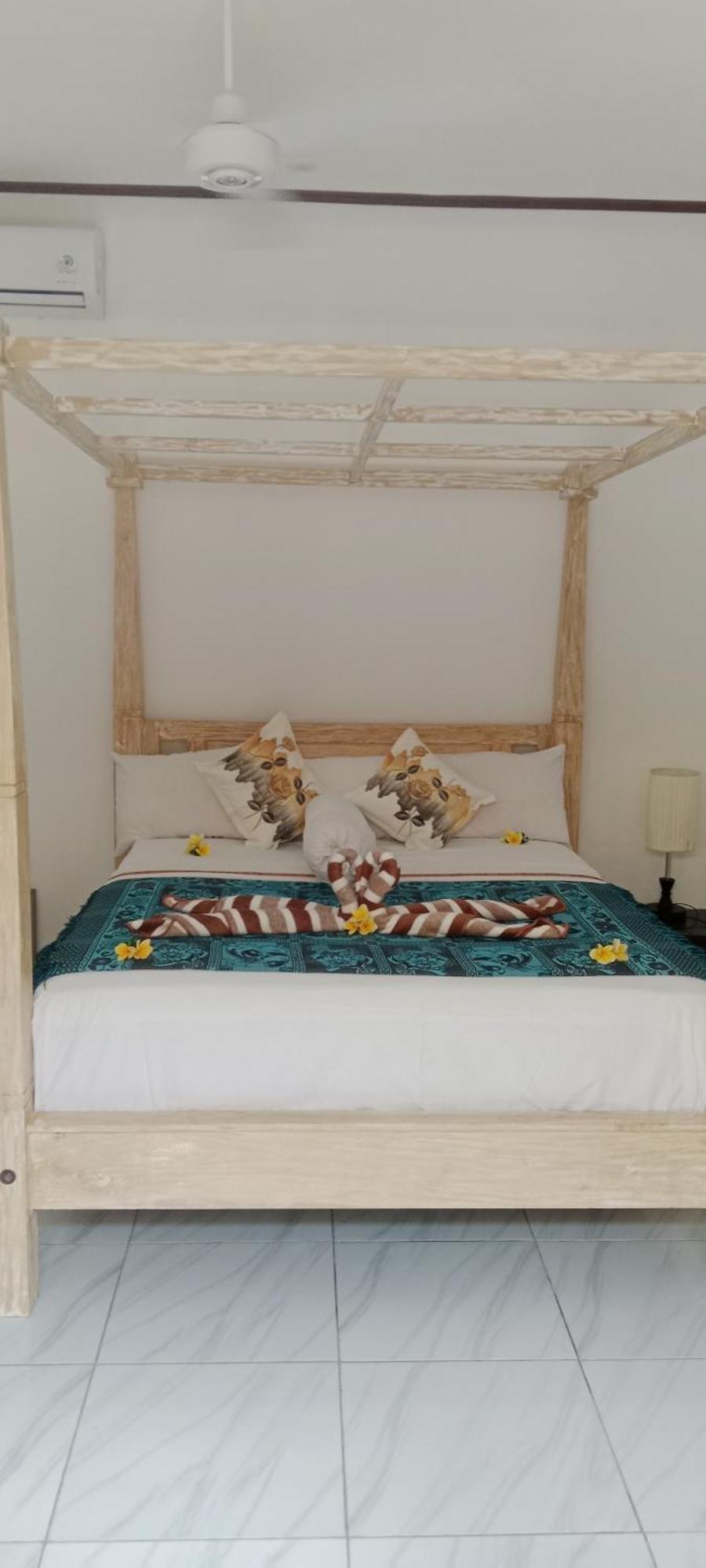 Beten Enjung Home Stay&Waroeng Amed Zewnętrze zdjęcie