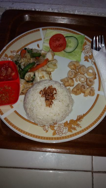 Beten Enjung Home Stay&Waroeng Amed Zewnętrze zdjęcie